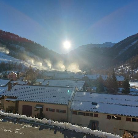 Appartement avec vue sur la montagne Abriès Extérieur photo