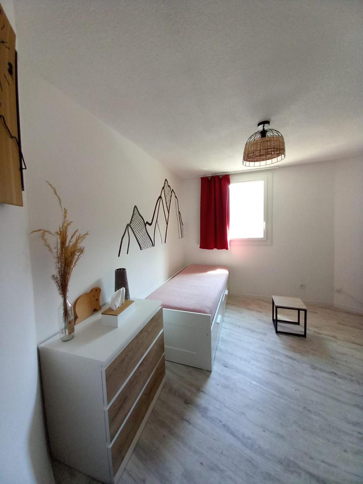 Appartement avec vue sur la montagne Abriès Chambre photo